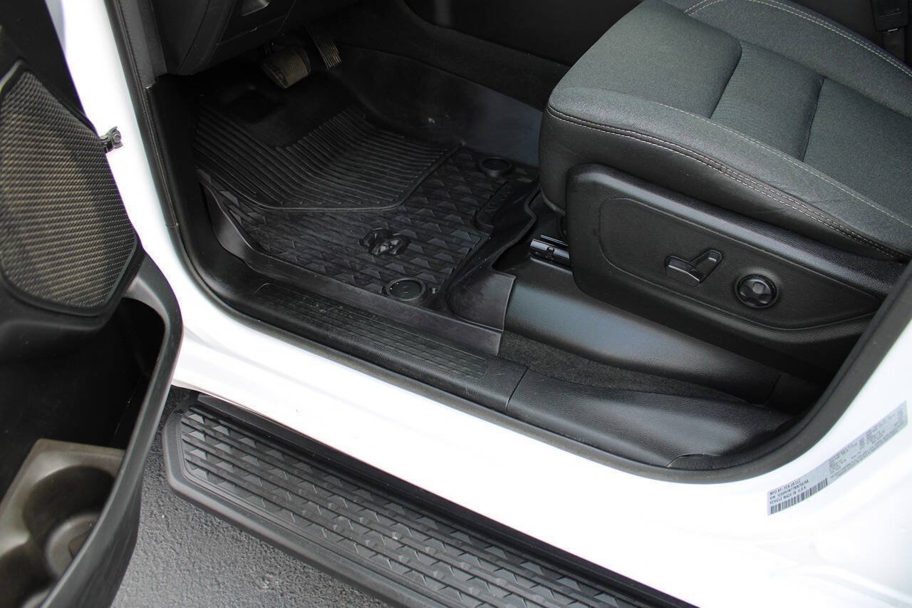 Used 2021 RAM 1500 Big Horn AWD/4WD image 25
