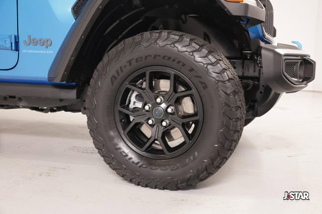 Used 2024 Jeep Wrangler Unlimited AWD/4WD image 5