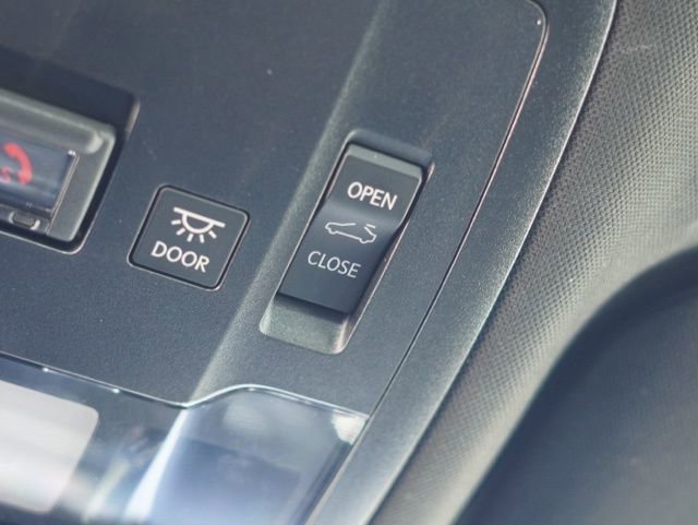 Used 2025 Lexus IS 350 F Sport w/ Accessory Package 2 image 42