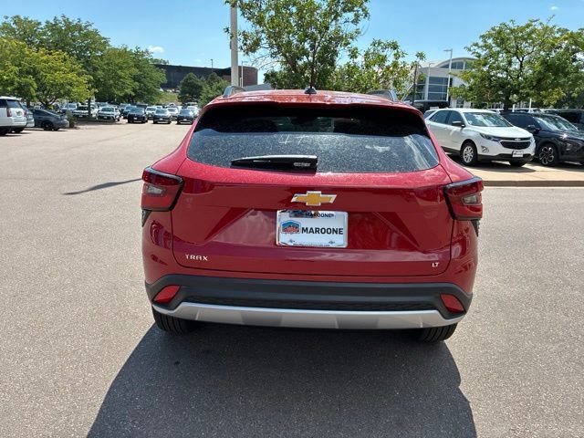 New 2026 Chevrolet Trax LT w/ Driver Confidence Package FWD image 5