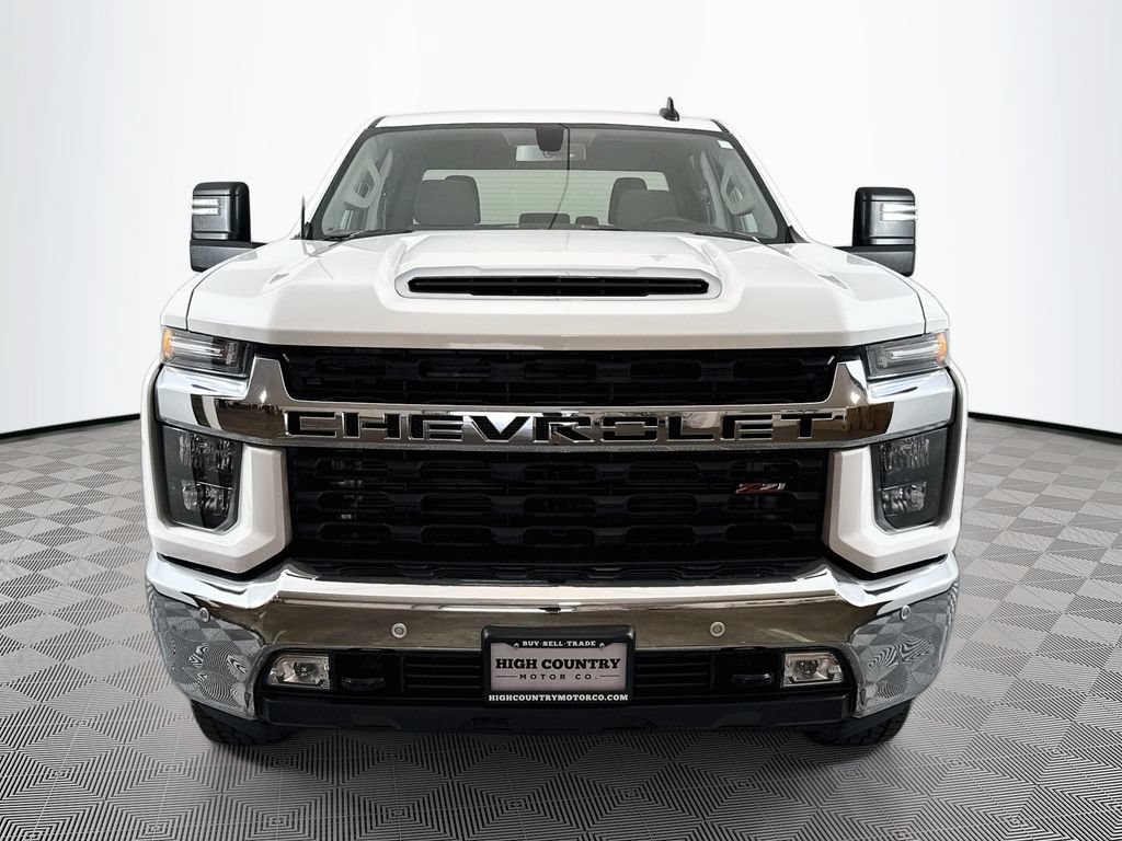 Used 2023 Chevrolet Silverado 3500 LT w/ Convenience Package AWD/4WD image 2