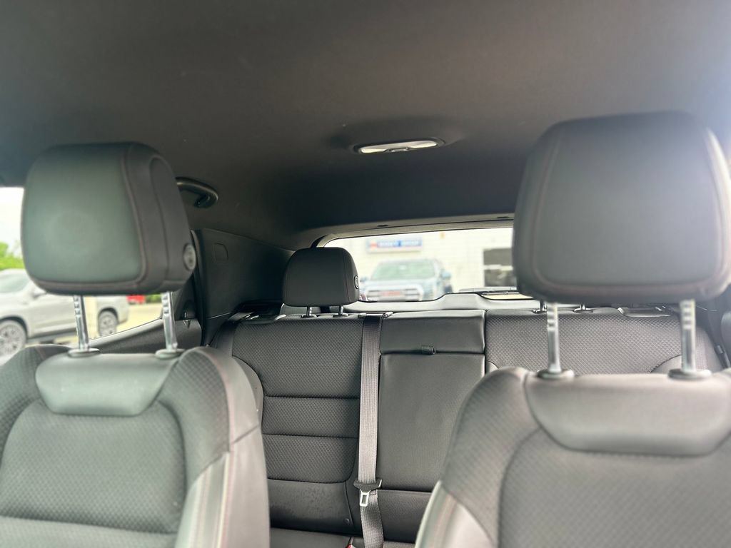 Used 2023 Chevrolet TrailBlazer RS FWD image 12