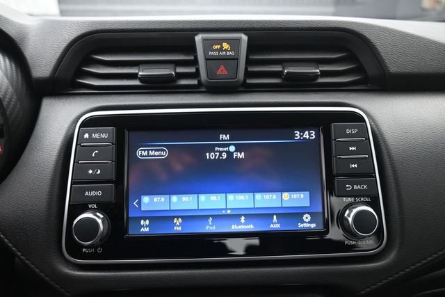 Used 2025 Nissan Versa S w/ Trunk Package FWD image 11
