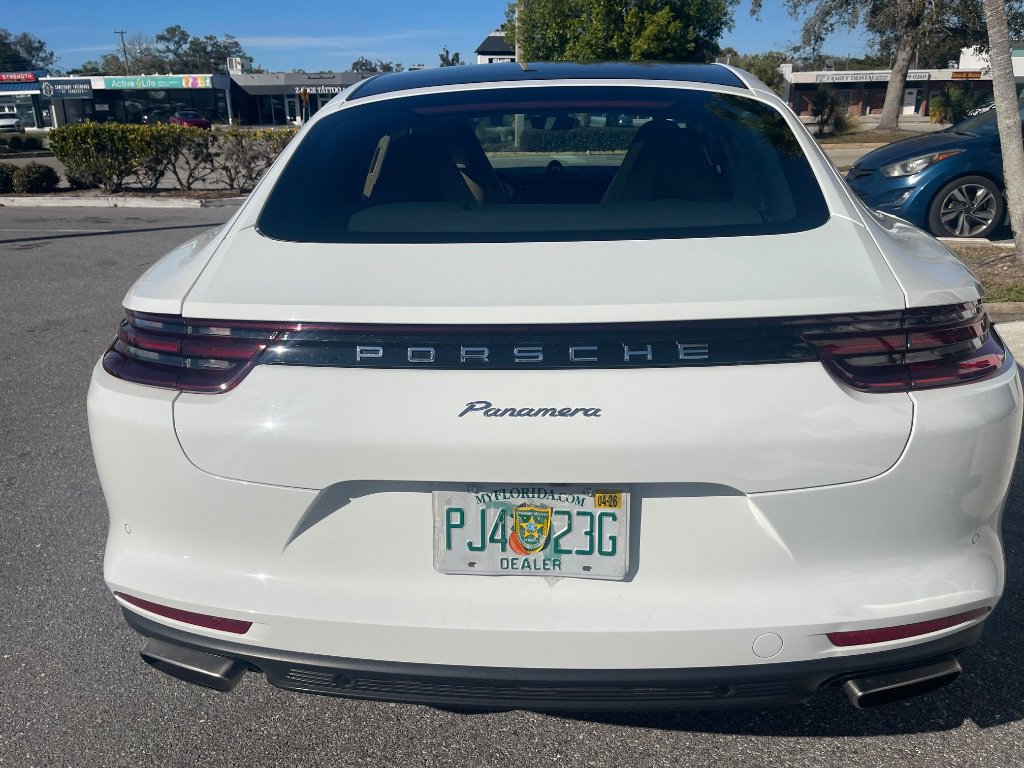 Used 2018 Porsche Panamera image 6