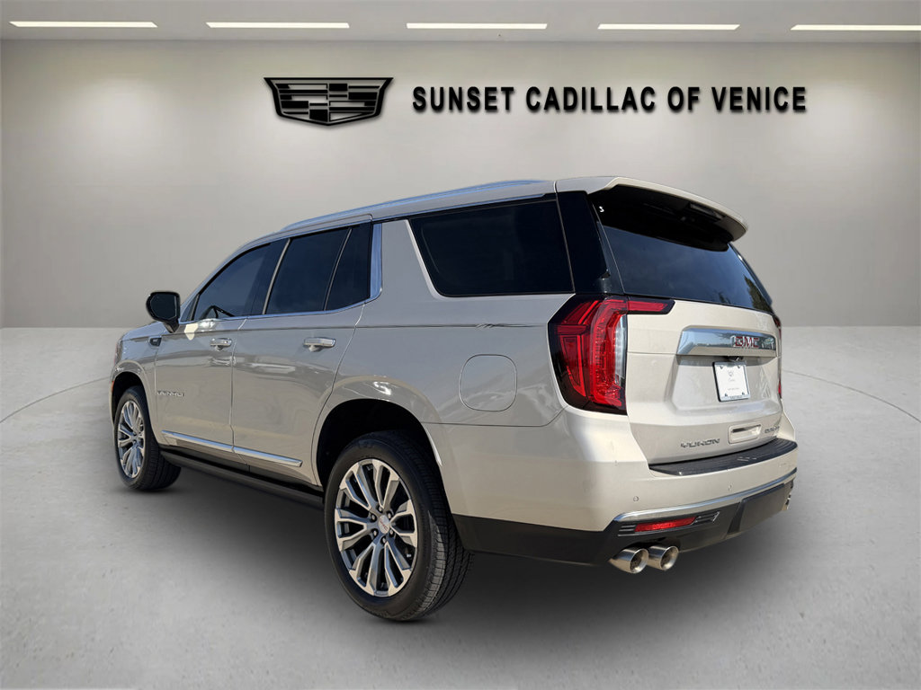 Used 2021 GMC Yukon Denali w/ Denali Premium Package image 5