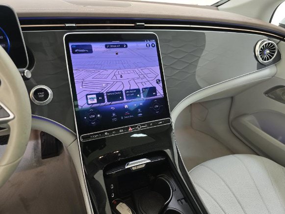 Used 2023 Mercedes-Benz EQE 350+ Sedan image 12
