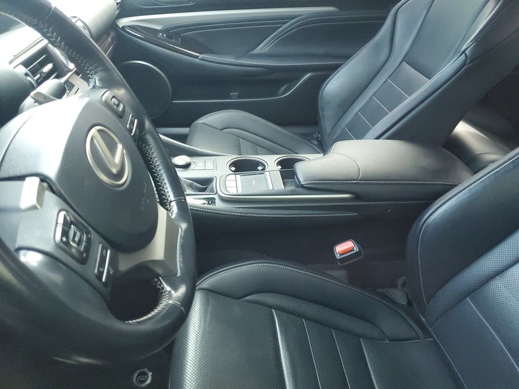 Used 2016 Lexus RC 350 w/ Luxury Package RWD image 9
