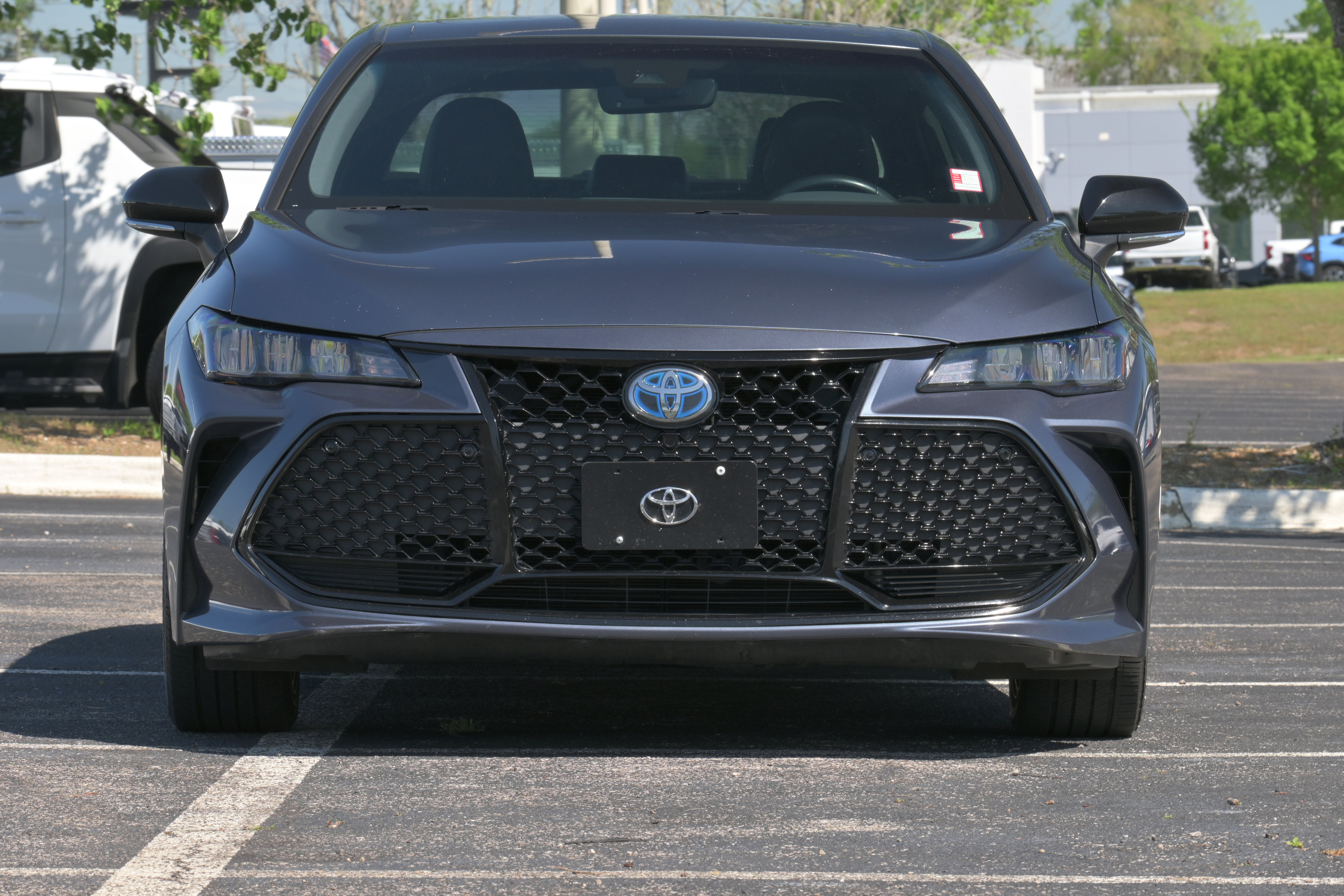 Used 2021 Toyota Avalon XSE FWD image 30