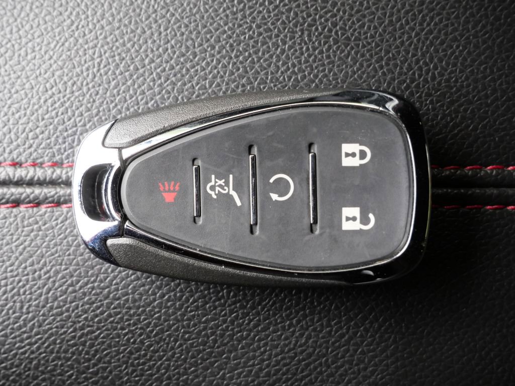 Used 2023 Chevrolet Equinox RS AWD/4WD image 32