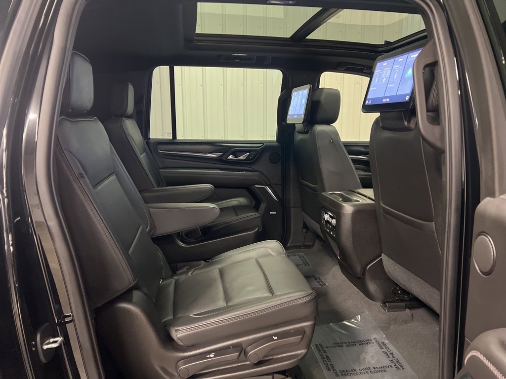 Certified 2021 GMC Yukon XL Denali w/ Denali Ultimate Package image 10