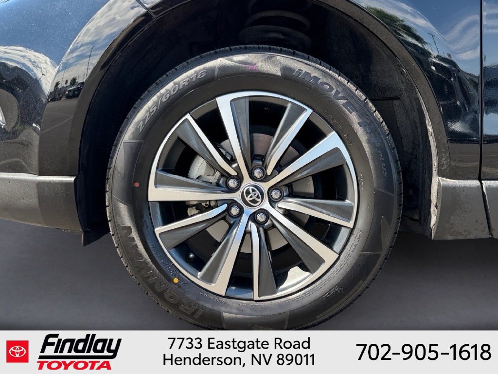 Certified 2023 Toyota Venza LE AWD/4WD image 12