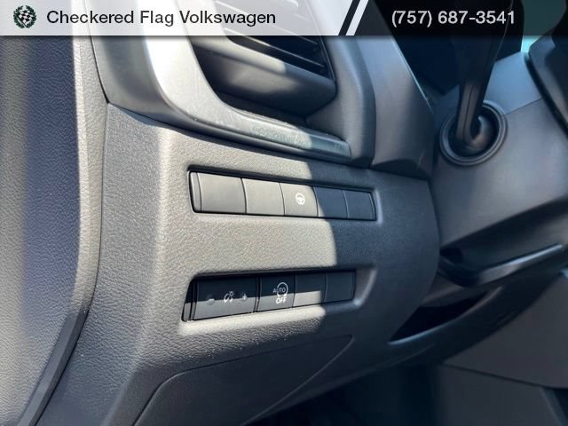 Used 2023 Nissan Rogue SV AWD/4WD image 17
