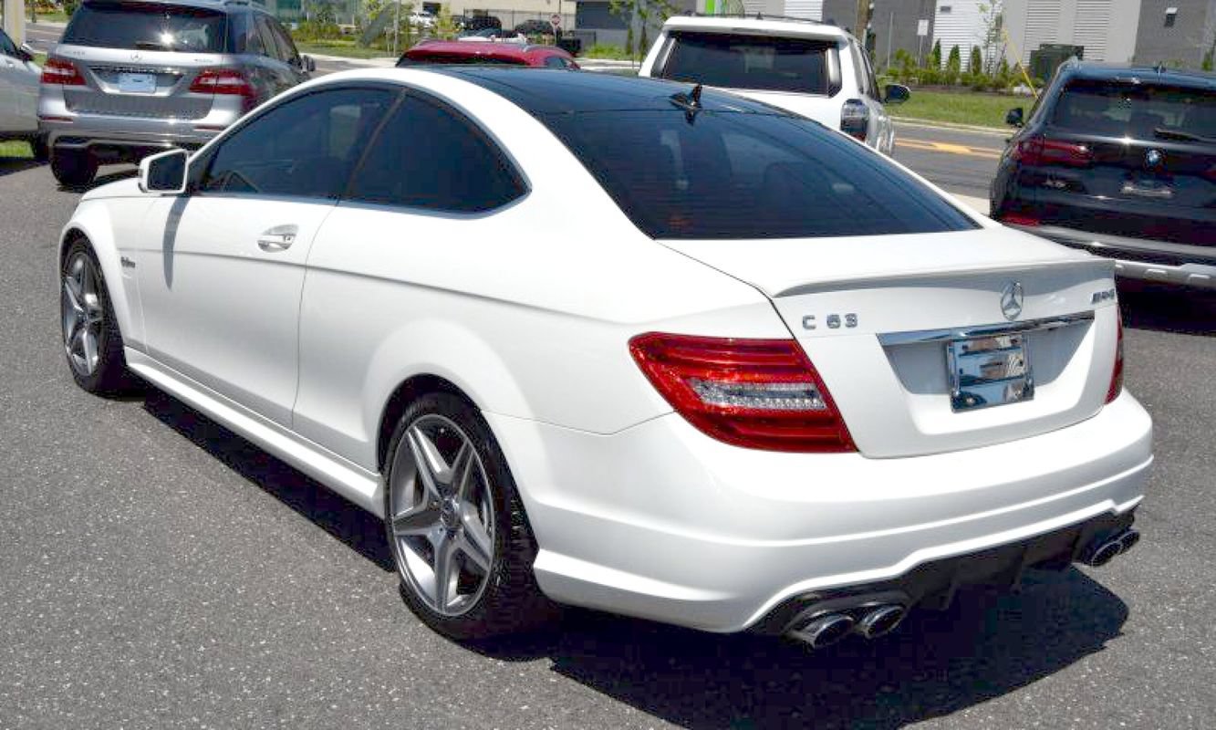 Used 2012 Mercedes-Benz C 63 AMG Coupe image 8