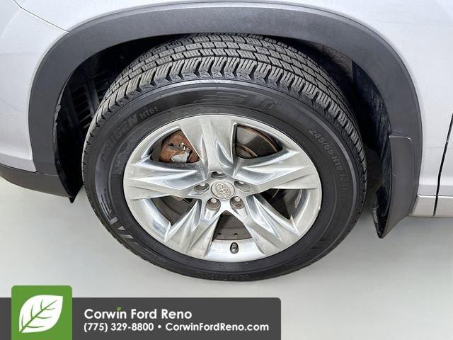 Used 2014 Toyota Highlander Limited image 34