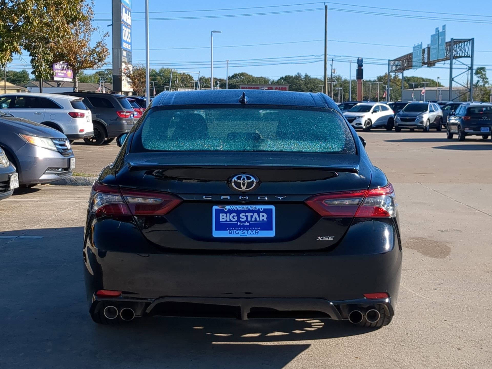 Used 2023 Toyota Camry XSE image 5