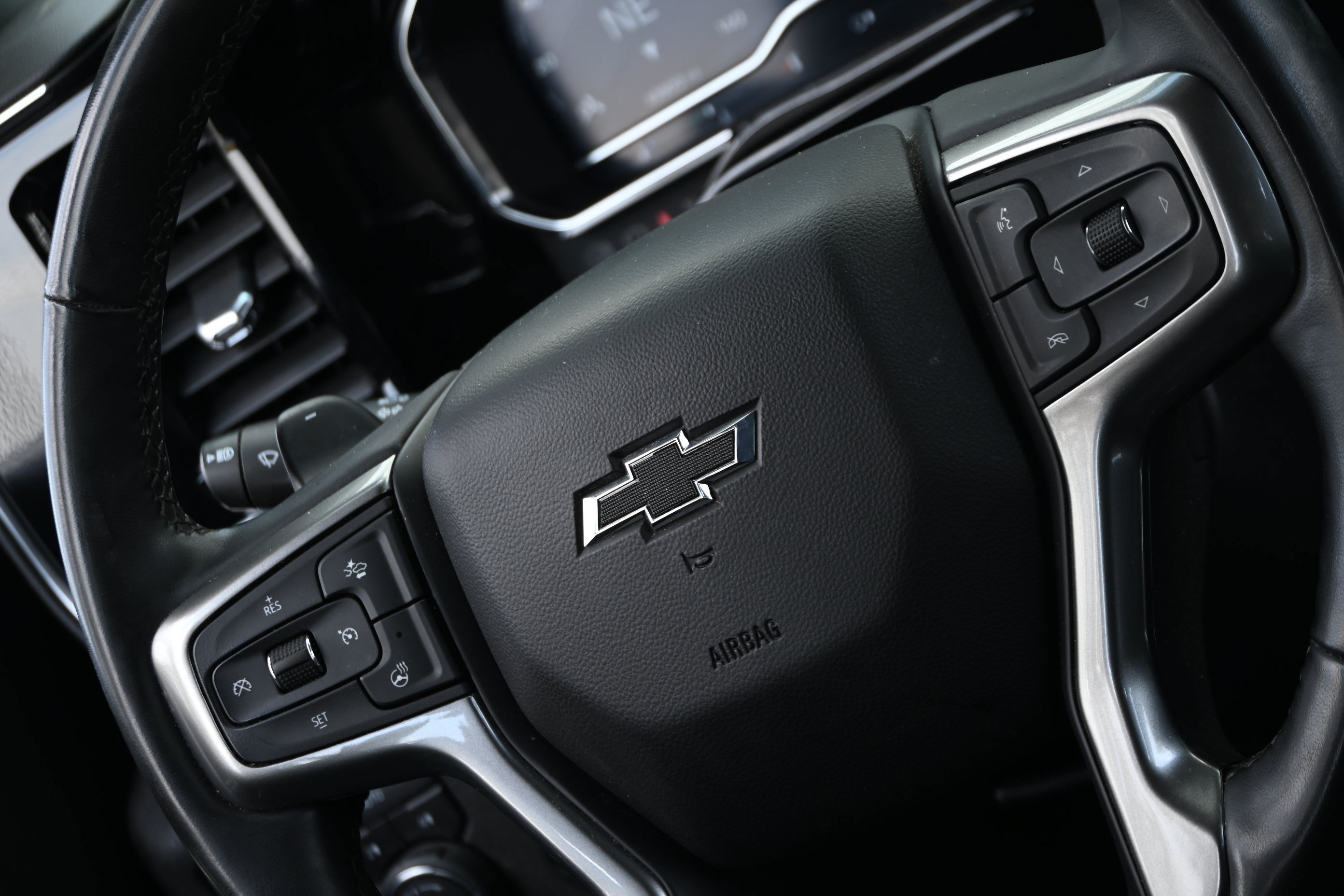 Used 2024 Chevrolet Silverado 1500 RST w/ Rally Edition AWD/4WD image 27