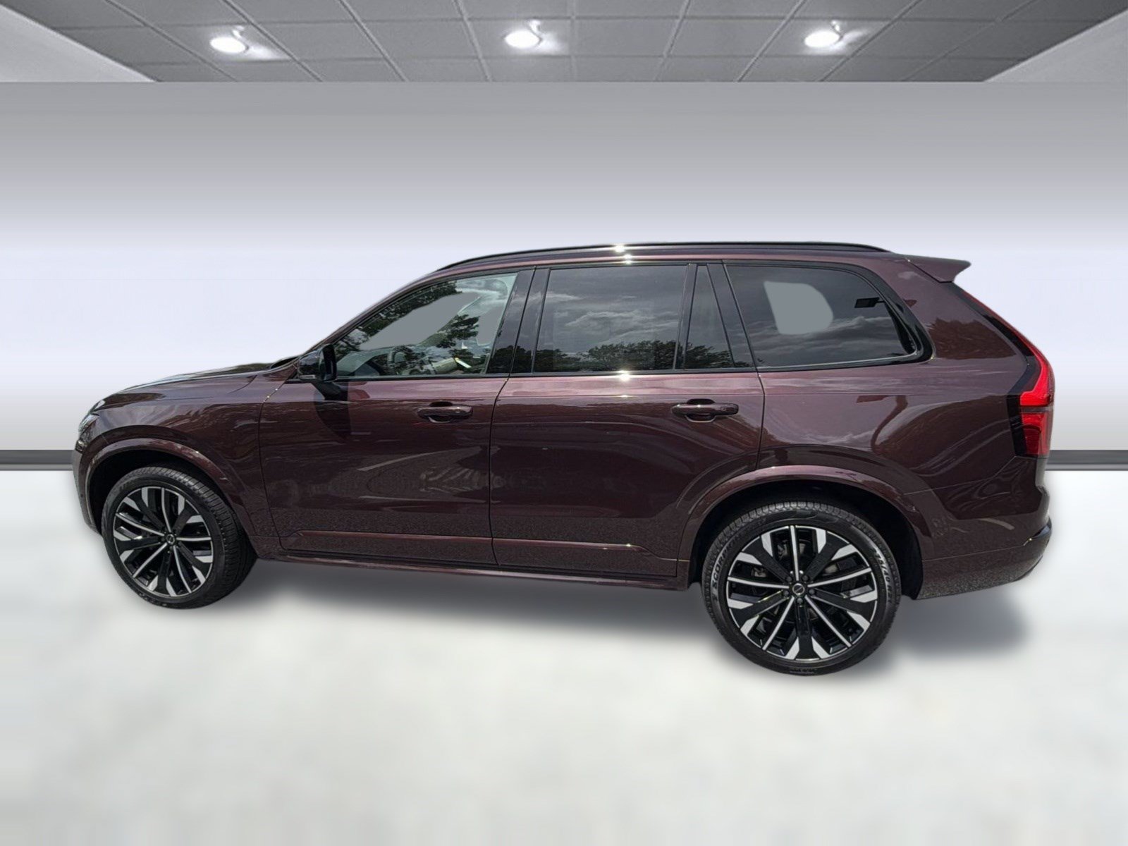 New 2026 Volvo XC90 B6 Ultra w/ Protection Package AWD/4WD image 2