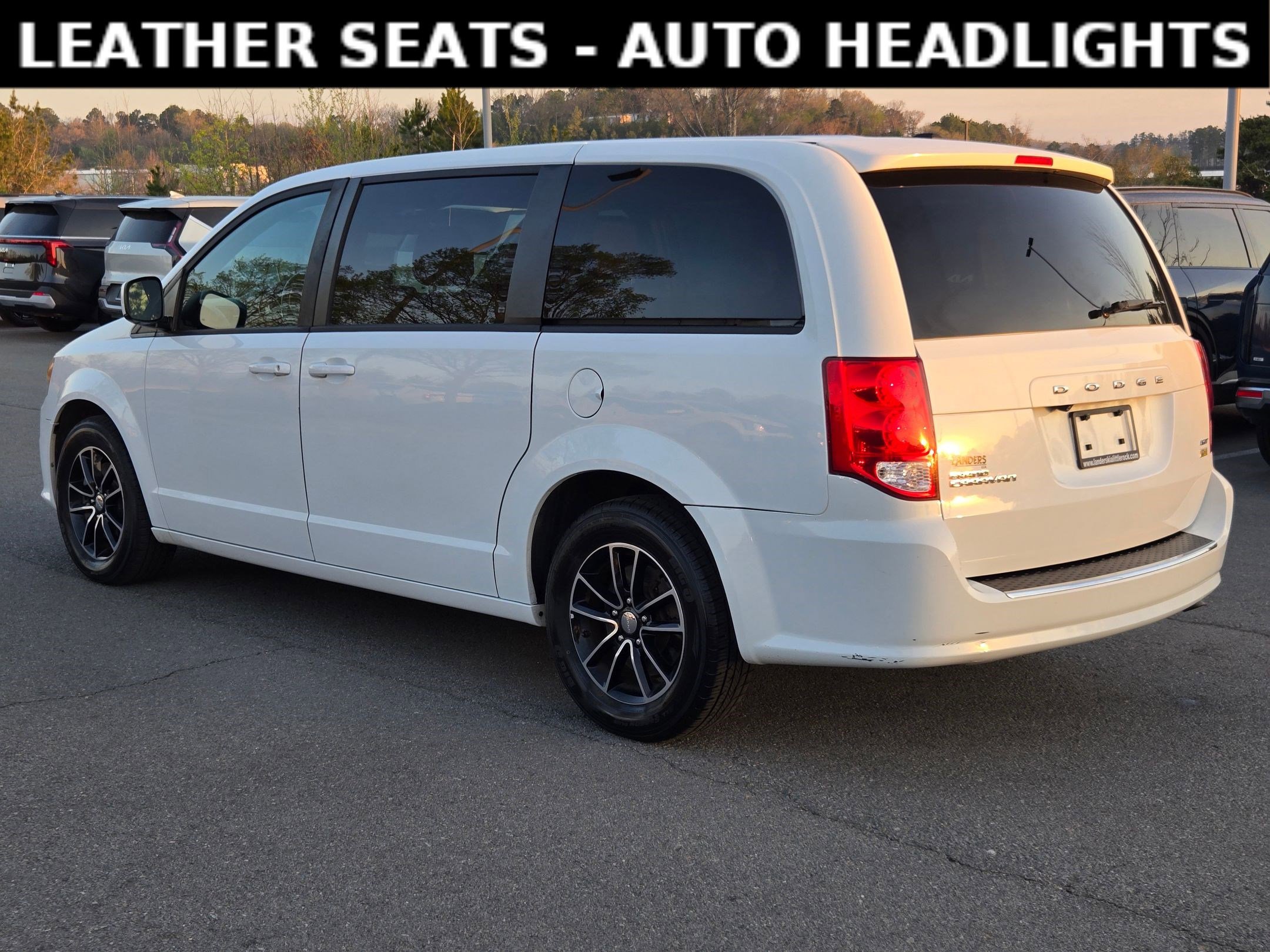 Used 2019 Dodge Grand Caravan GT FWD image 5