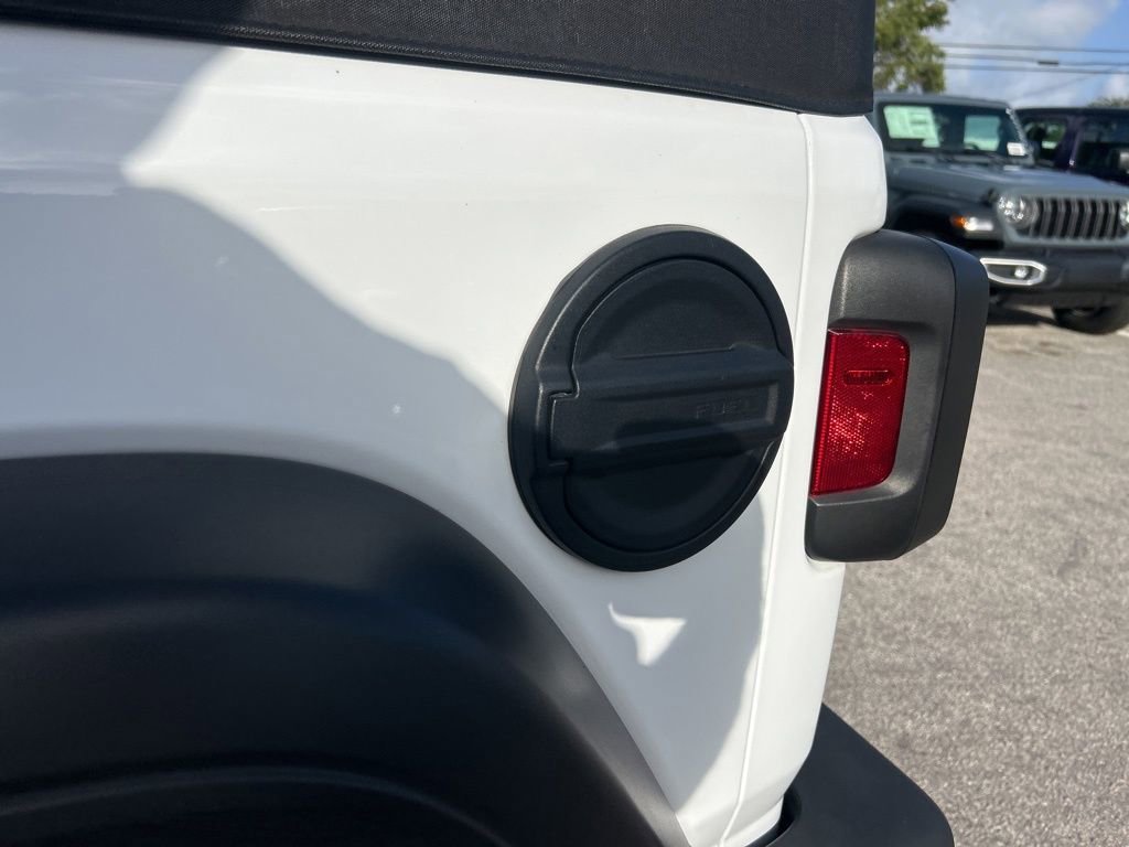 Used 2022 Jeep Wrangler Unlimited Sport image 21