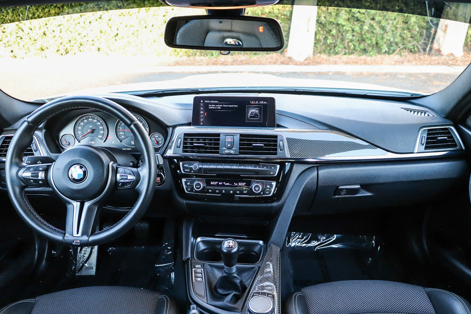Used 2018 BMW M3 RWD image 13