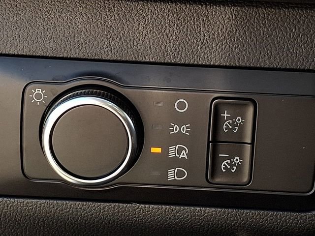 Used 2025 Ford Escape Active image 25