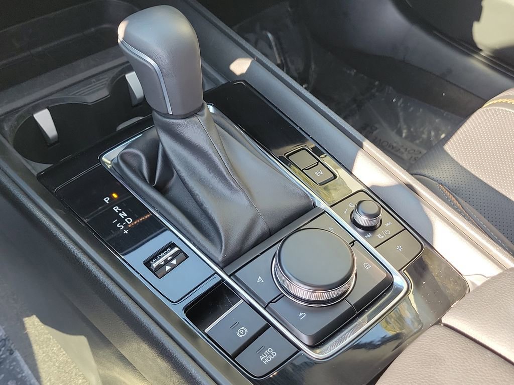 Certified 2025 MAZDA CX-50 2.5 Hybrid w/ Weather Package image 33