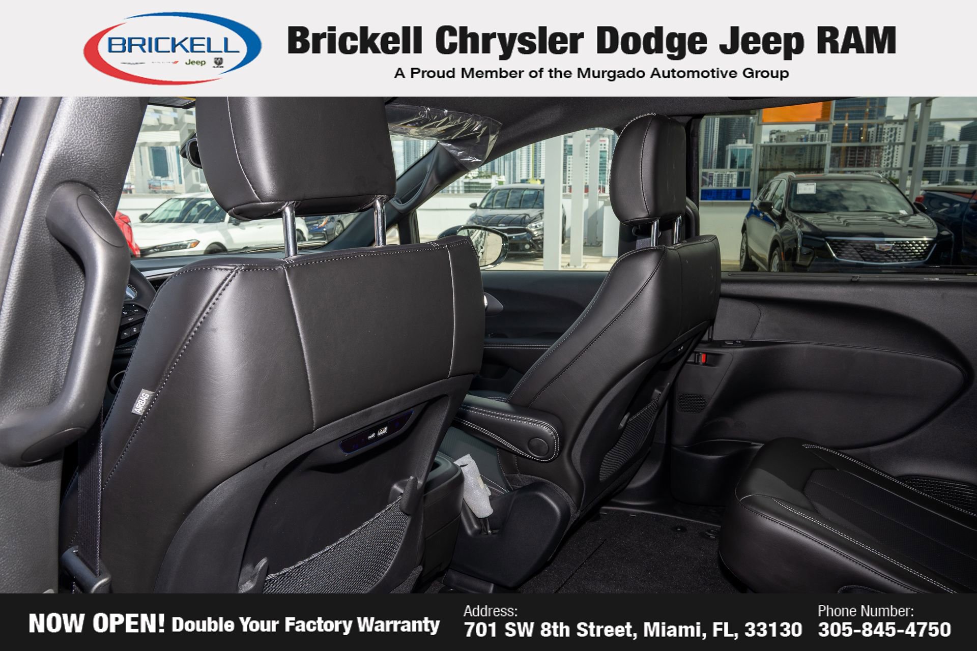 New 2026 Chrysler Pacifica Select image 21