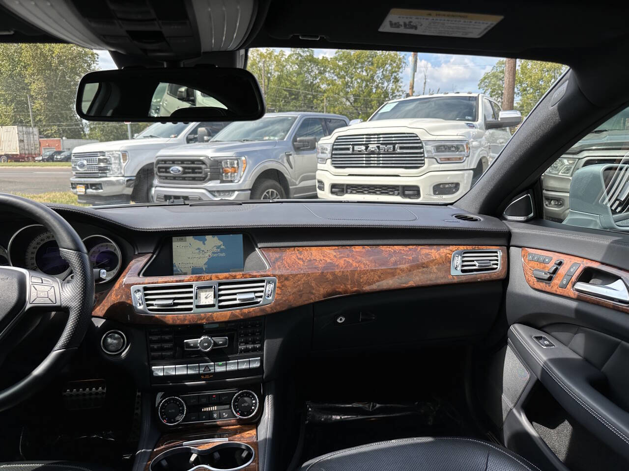 Used 2014 Mercedes-Benz CLS 550 4MATIC image 23