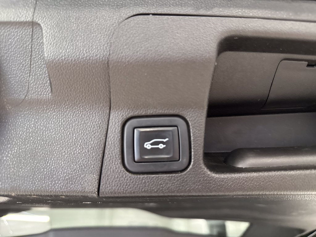 Used 2023 GMC Acadia SLT AWD/4WD image 44