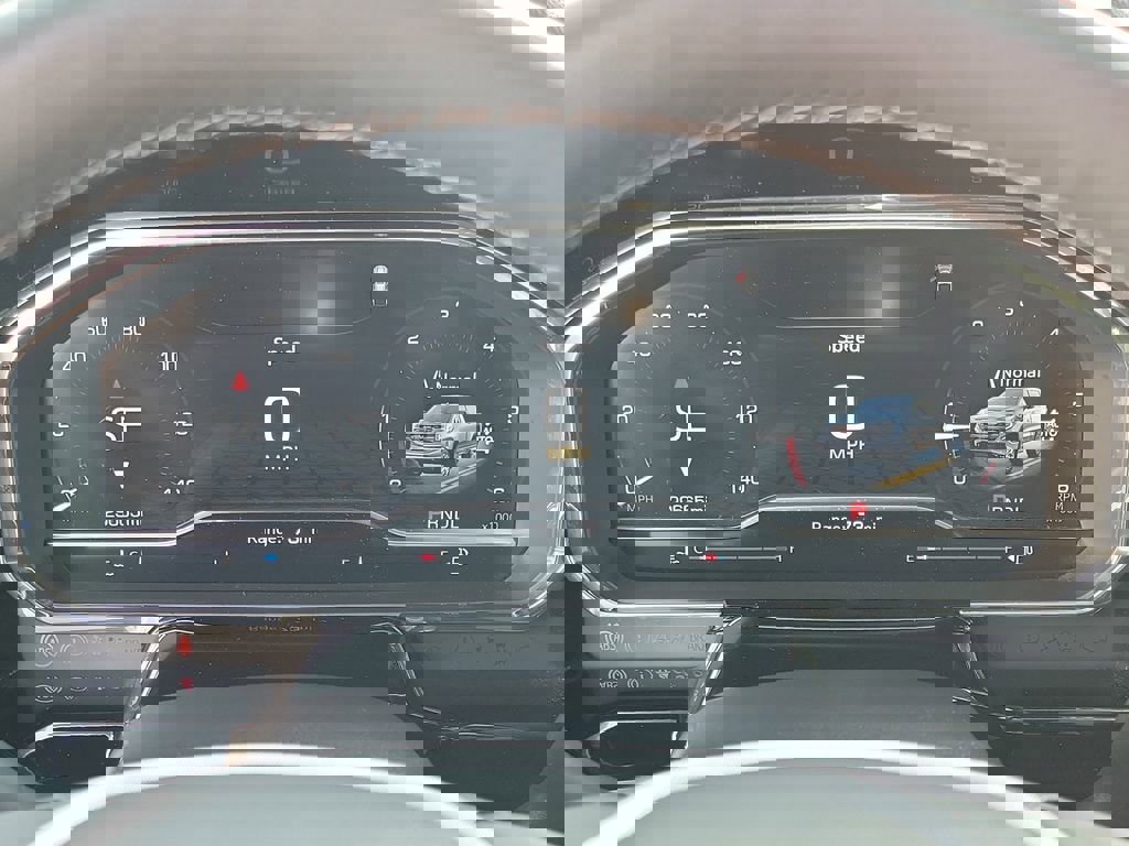 Used 2024 GMC Sierra 1500 SLE w/ Preferred Package image 24