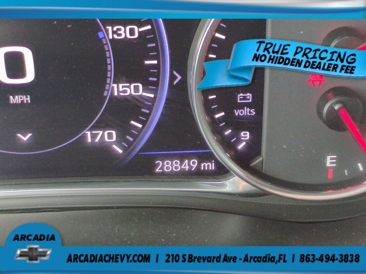 Used 2023 Chevrolet Traverse High Country FWD image 28