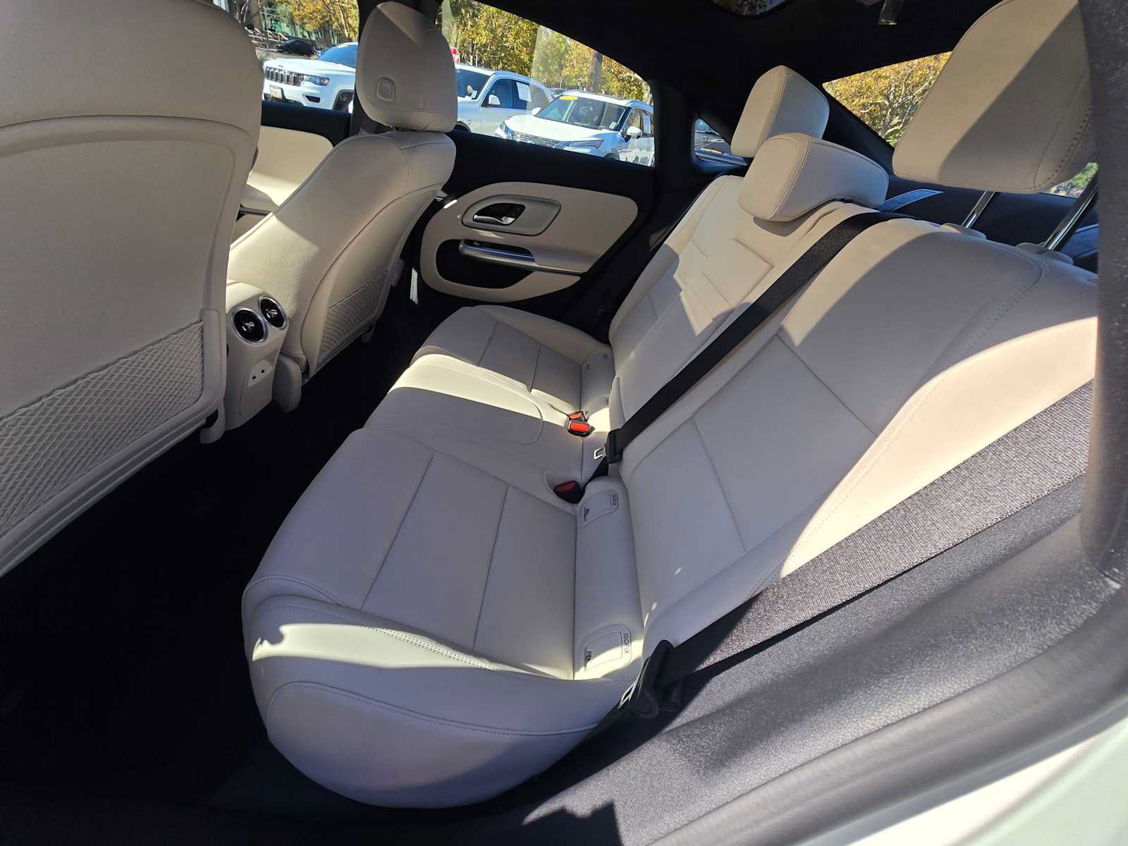 New 2027 Mercedes-Benz CLA 250+ image 15