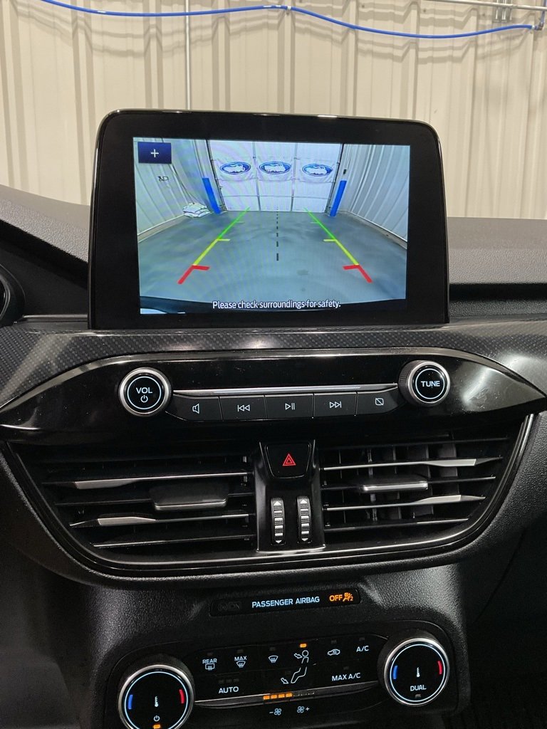 Used 2025 Ford Escape ST-Line image 18