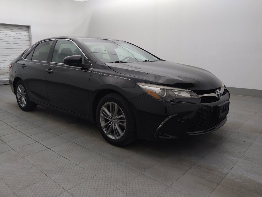 Used 2017 Toyota Camry SE image 11