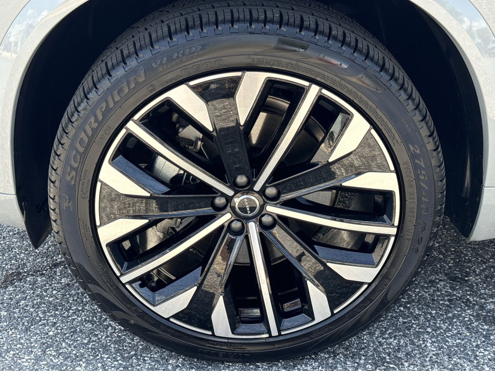 New 2026 Volvo XC90 B6 Plus AWD/4WD image 20