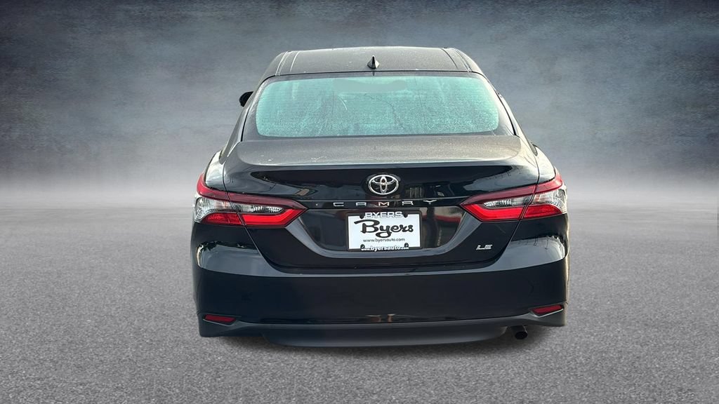 Used 2024 Toyota Camry LE FWD image 27