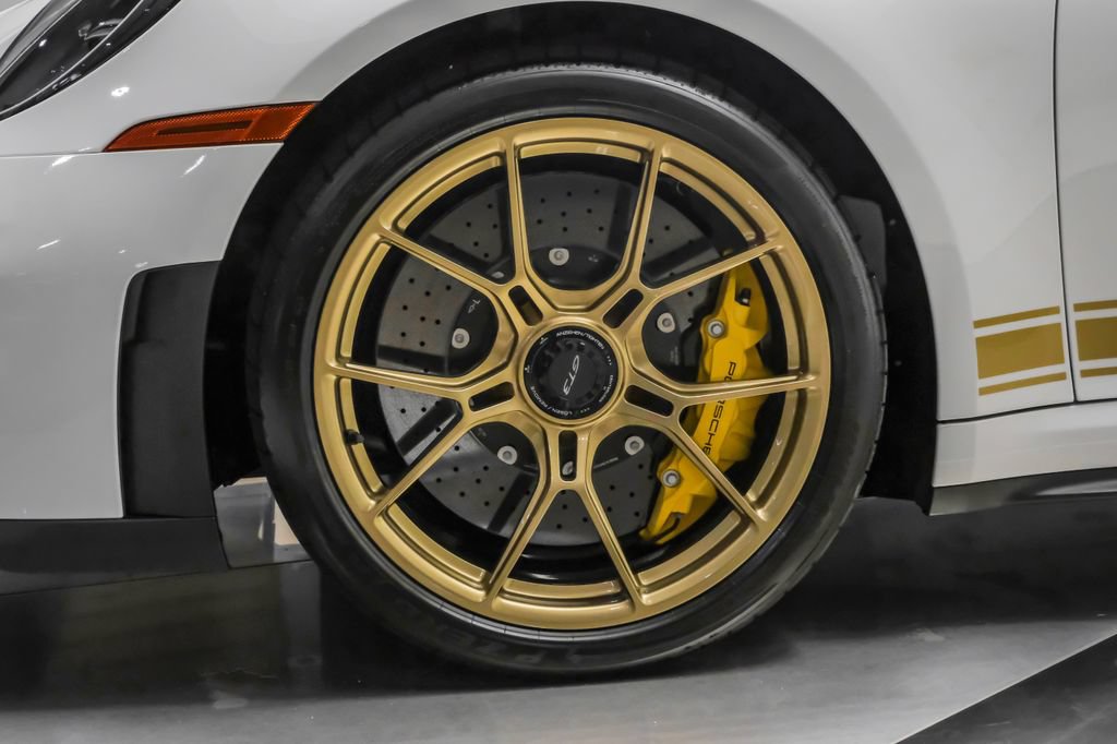 Used 2026 Porsche 911 GT3 w/ Weissach Package RWD image 47