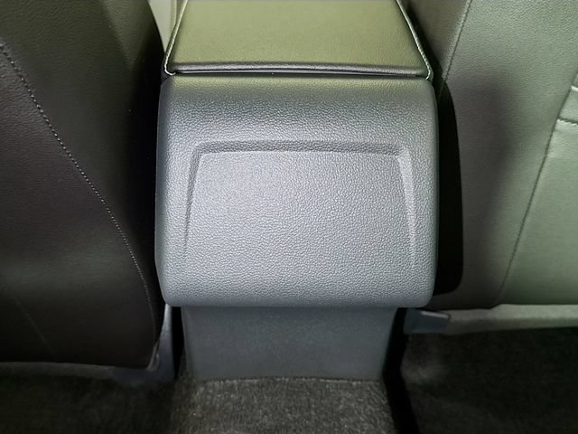 New 2026 Volkswagen Jetta SE FWD image 13