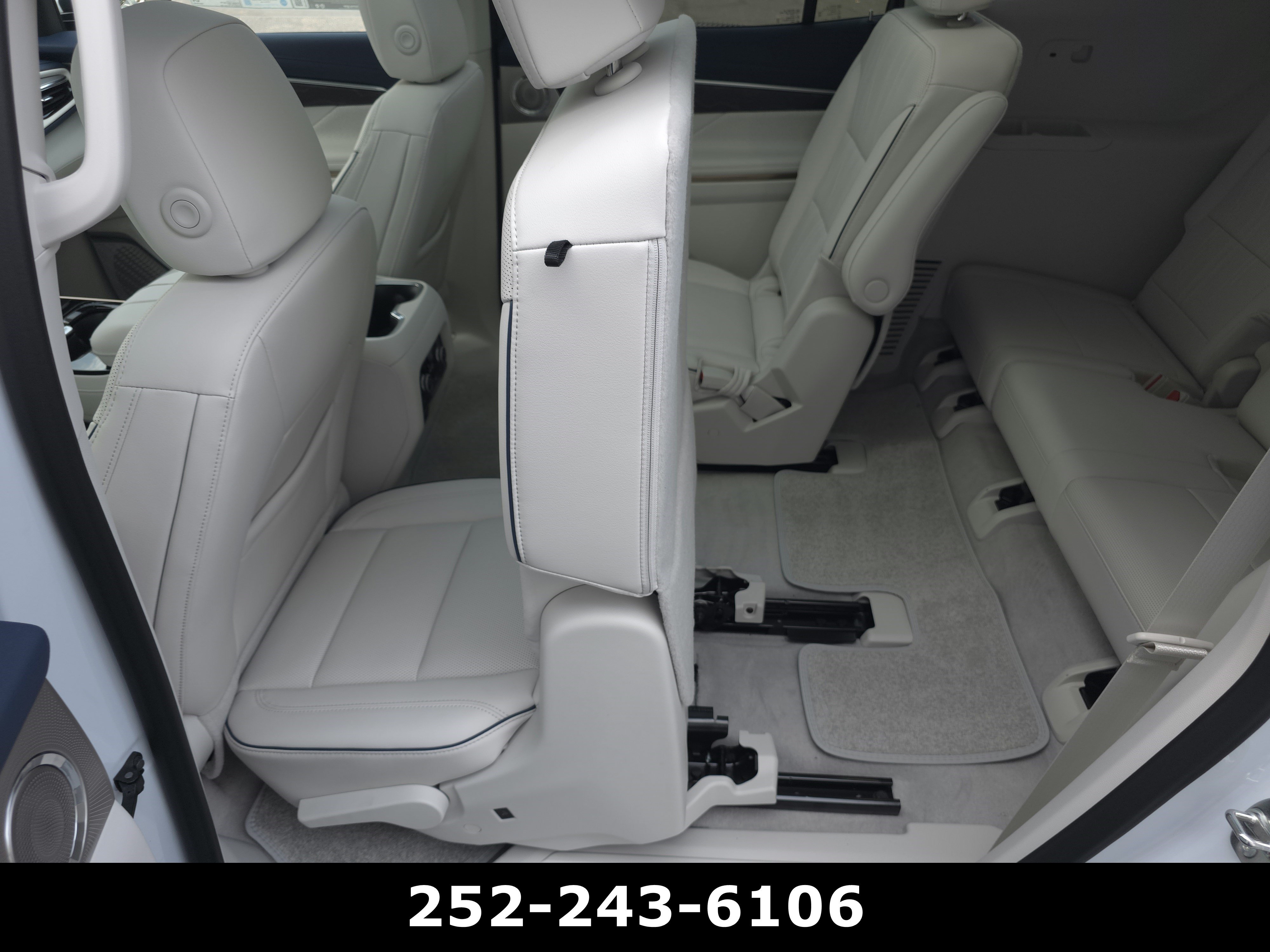 Used 2026 Buick Enclave Avenir w/ Super Cruise Package FWD image 36