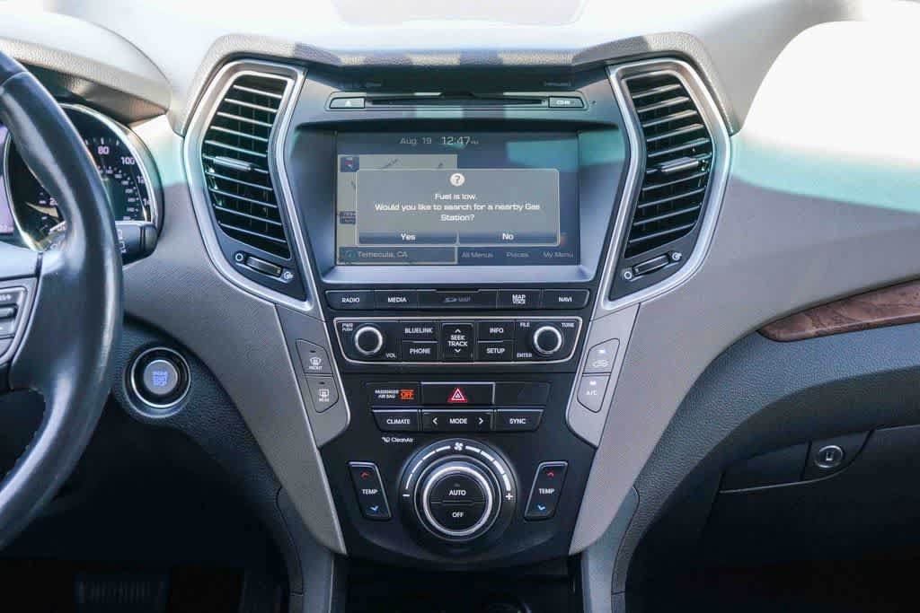Used 2018 Hyundai Santa Fe Sport w/ Cargo Package AWD/4WD image 12