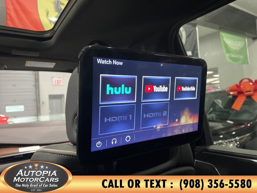 Used 2024 Cadillac Escalade Premium Luxury image 26