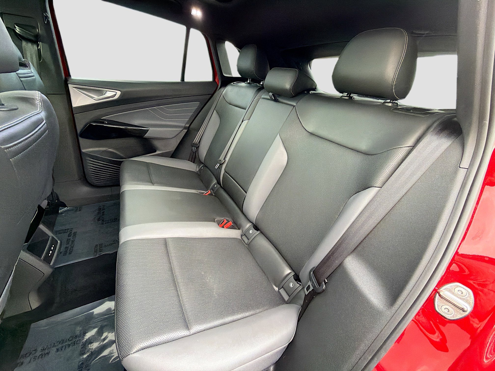 Used 2023 Volkswagen ID.4 Pro S image 21