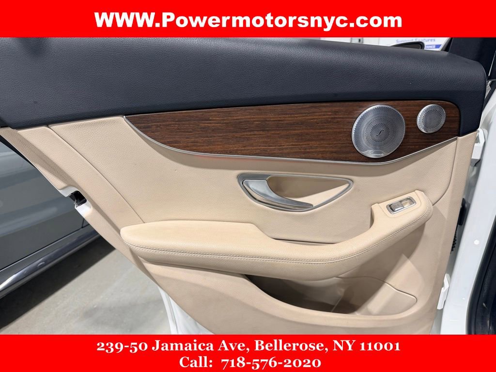 Used 2021 Mercedes-Benz C 300 4MATIC Sedan w/ Premium Package image 46