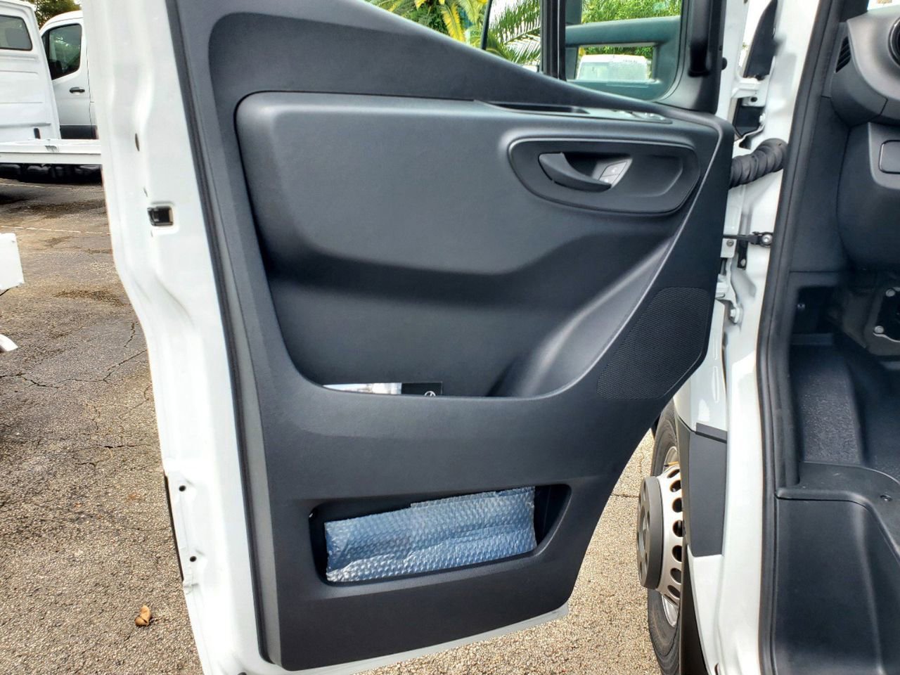 New 2023 Mercedes-Benz Sprinter 4500 image 17