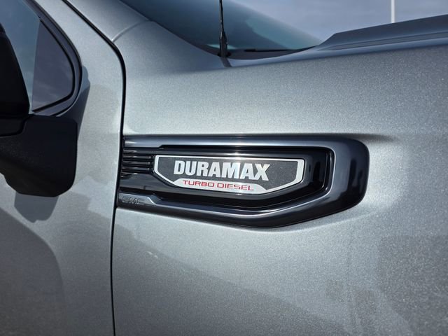 Used 2023 GMC Sierra 1500 AT4 w/ Technology Package AWD/4WD image 8