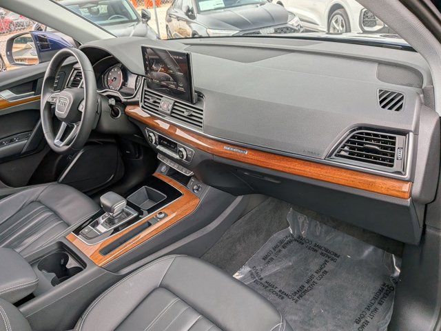 Certified 2023 Audi Q5 2.0T Premium w/ Convenience Package image 24