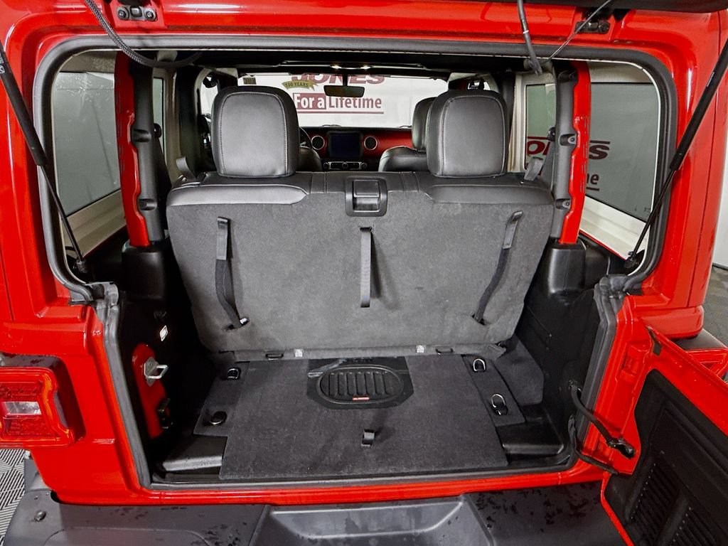 Used 2022 Jeep Wrangler Rubicon w/ Steel Bumper Group AWD/4WD image 28