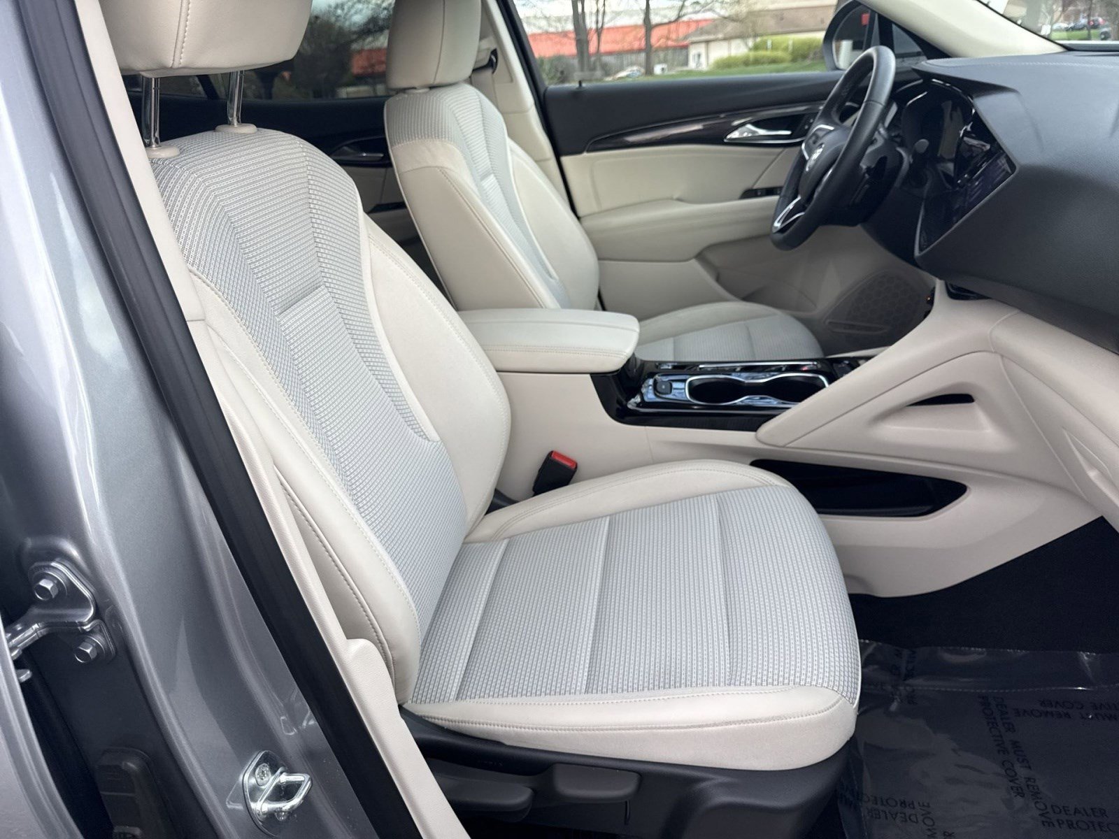 Used 2023 Buick Envision Preferred image 25