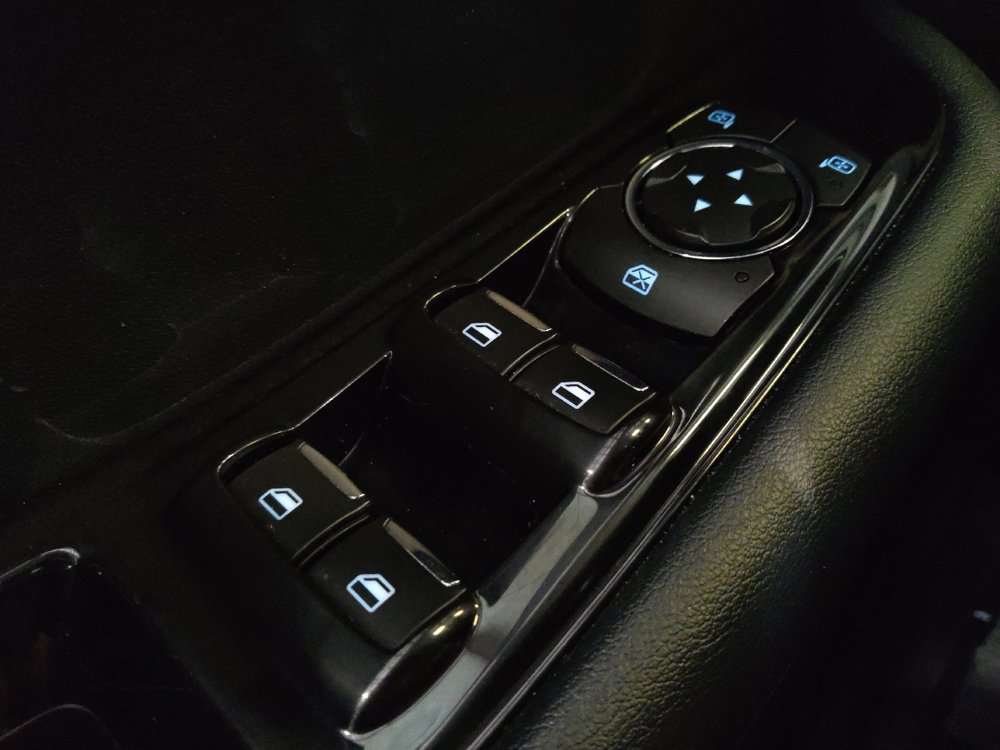 Used 2016 Ford Edge SEL w/ Equipment Group 201A FWD image 27