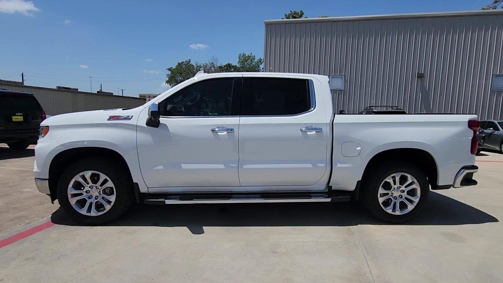 Used 2023 Chevrolet Silverado 1500 LTZ w/ Z71 Off-Road Package AWD/4WD image 5